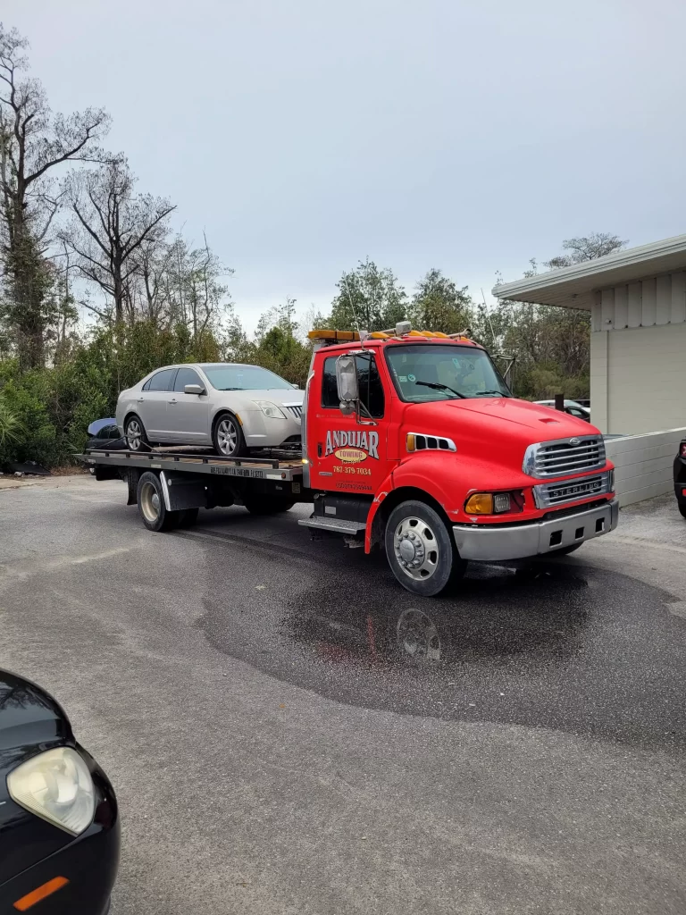 Tow Service Near Me in Panama City